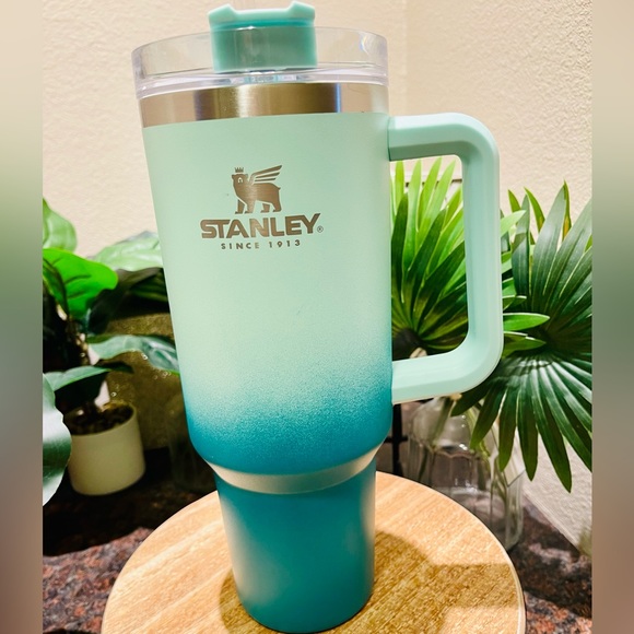 RARE Limited Edition Stanley Quencher Turquoise OMBRÉ - Picture 10 of 17